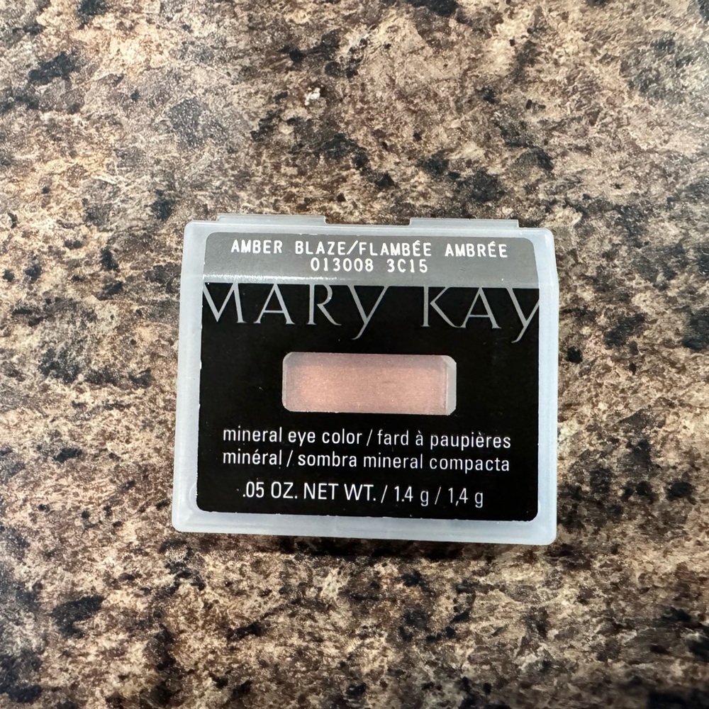 NEW Mary Kay Mineral Eye Color, Amber Blaze, 013008, Discontinued